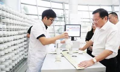 张兵带队赴深圳招商引资时强调:坚持一把手抓一号工程放眼世界对标一流选好商招大商